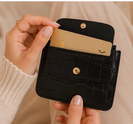 Porte-cartes élégant & pratique ✨🤍