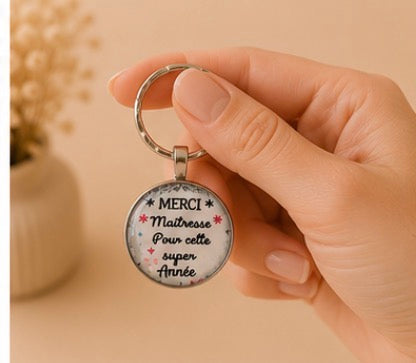 Porte-Clés Maîtresse – Cadeau Fin d’Année Scolaire ✨🍎