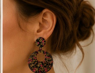 Boucles d’Oreilles Bohème Fleuries – Pendantes Élégantes & Colorées ✨