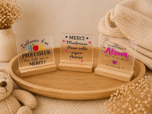 🌟 Plaque de Remerciement Personnalisée en Acrylique avec Support en Bois