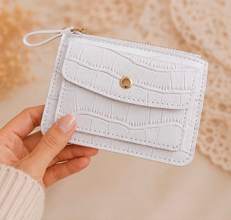 Porte-cartes élégant & pratique ✨🤍