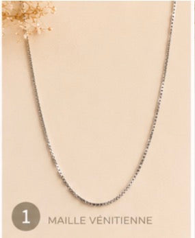 Collier élégants en acier inoxydable ✨🤍