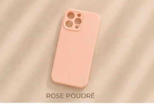 Coque Silicone iPhone 16 Pro 📱✨