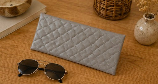 Pochette à Lunettes Matelassée Élégante✨