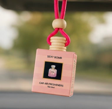Désodorisant Suspendu Voiture – Parfums Girly & Élégants 🌸